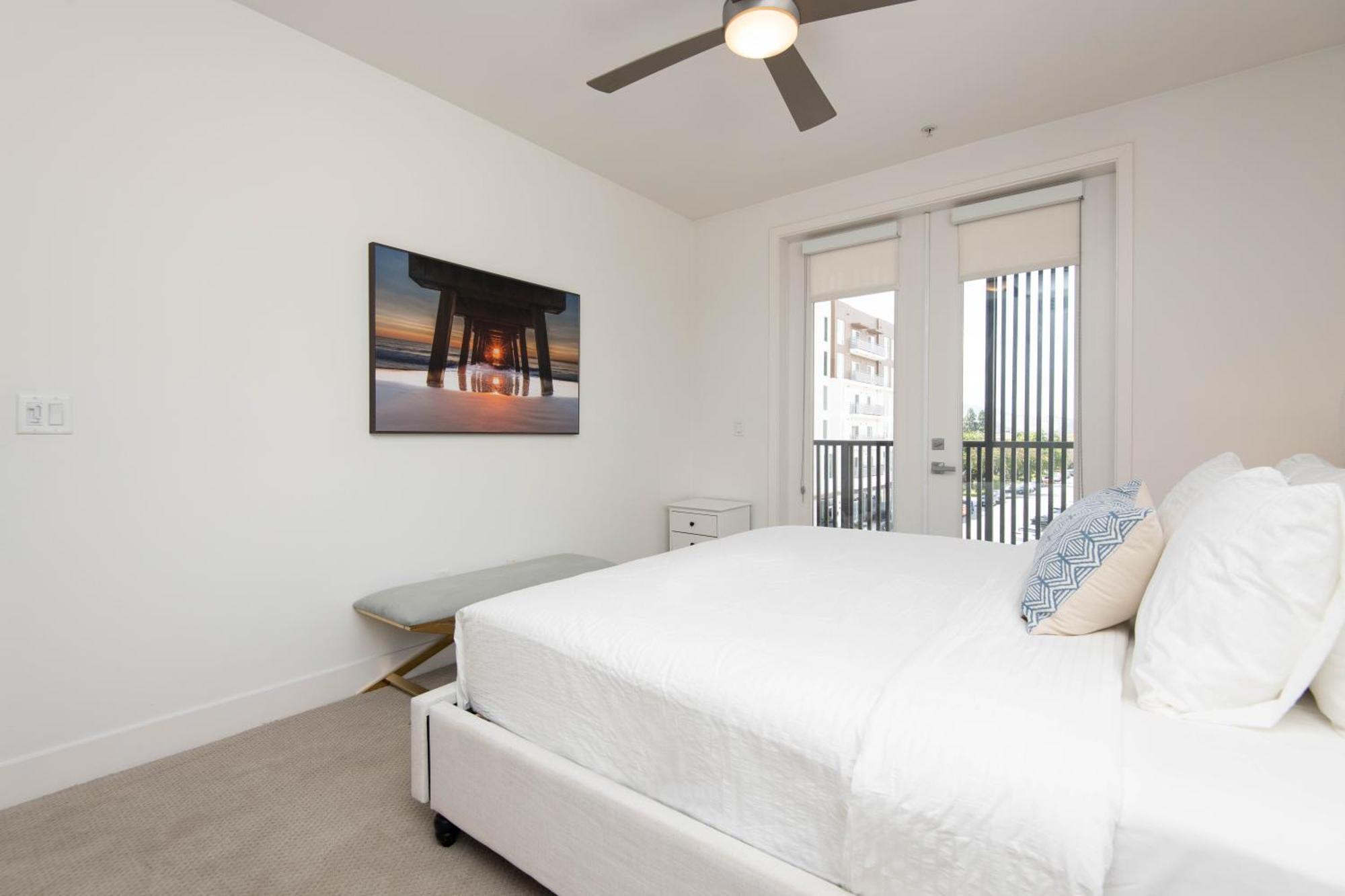 Centrally Located Apartments With Free Parking Glendale Exterior photo