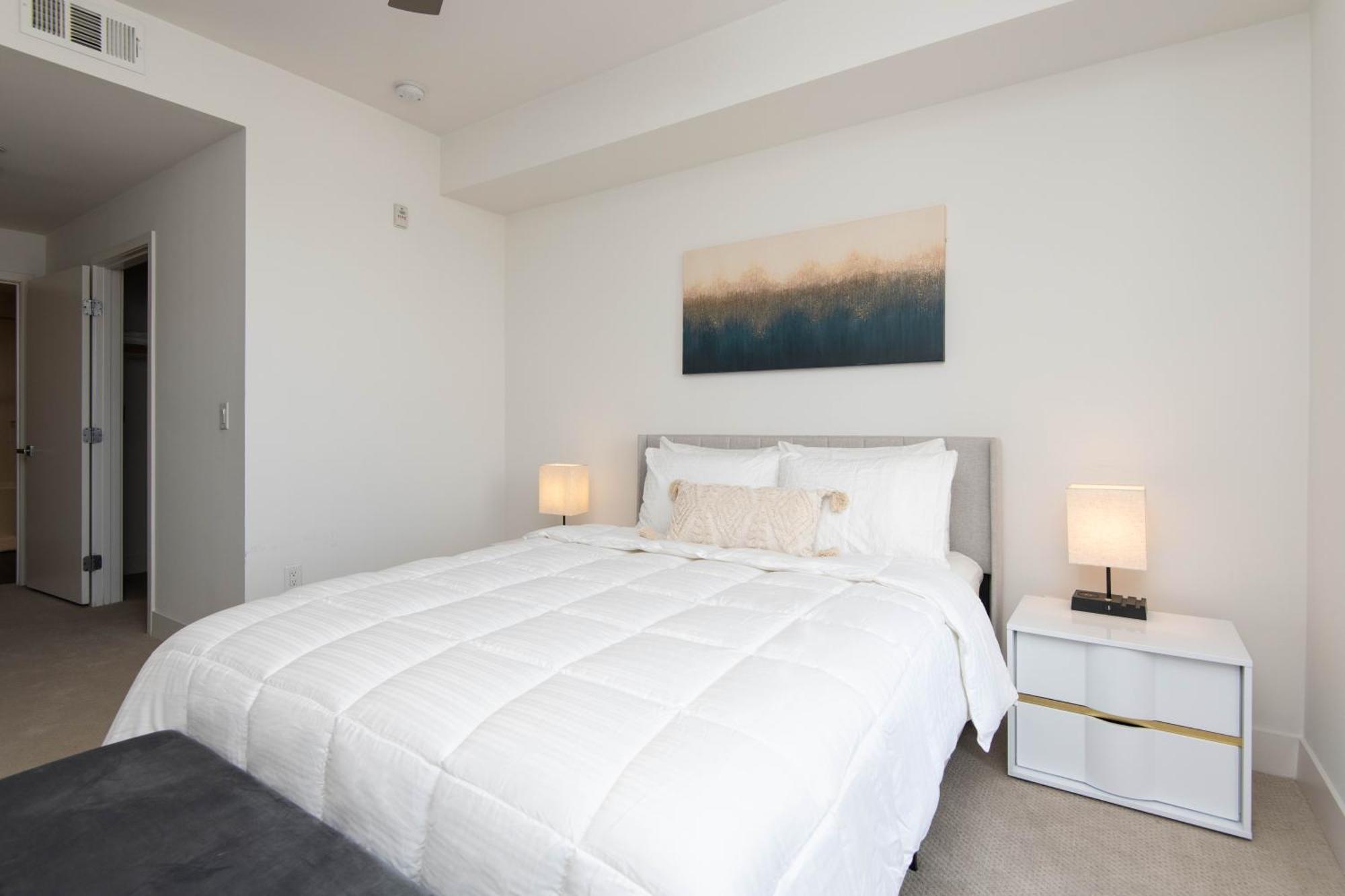 Centrally Located Apartments With Free Parking Glendale Exterior photo